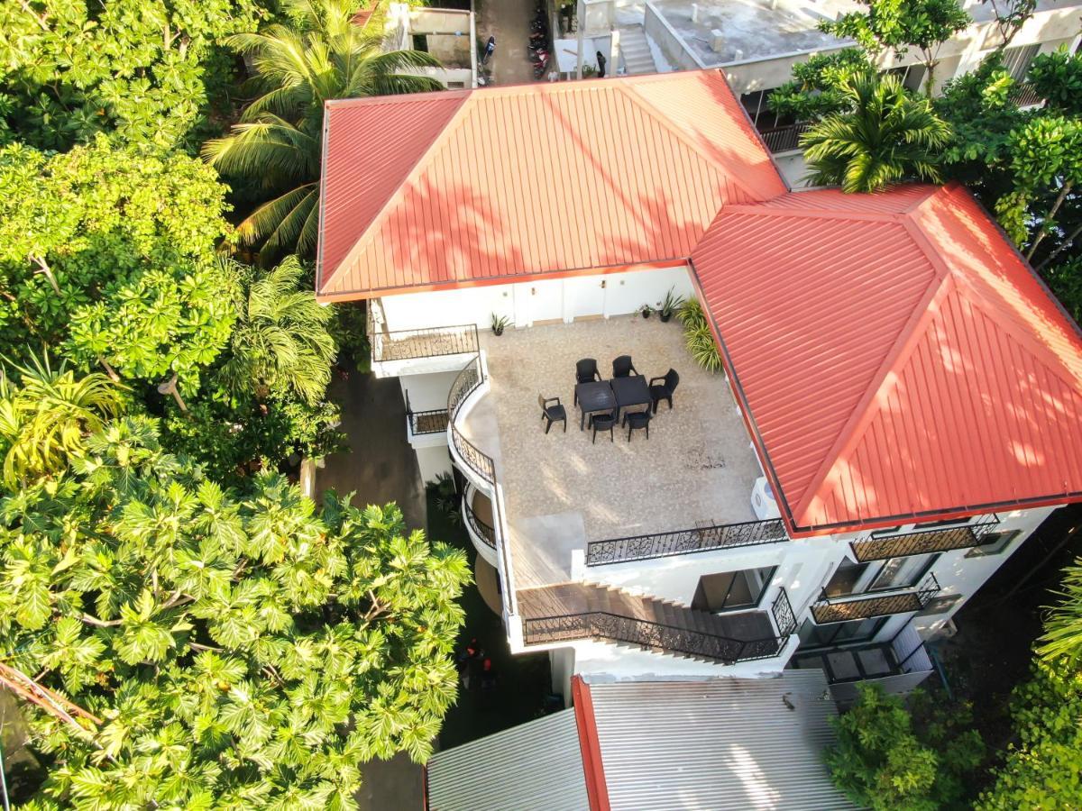Kingsway Thoddoo Maldives Hotel Exterior photo